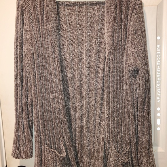 Soft, medium grey cardigan - Picture 1 of 3